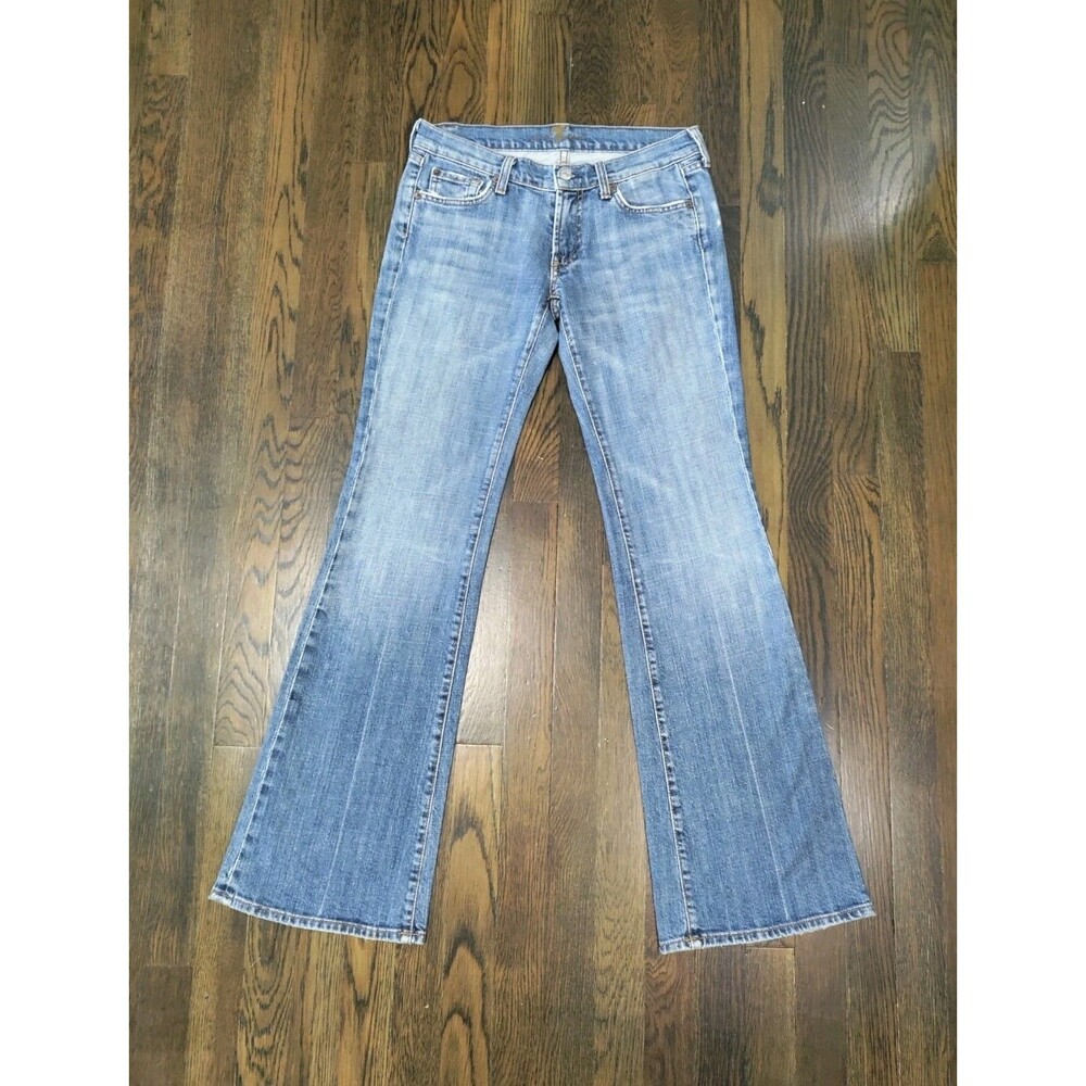 7 For All Mankind Jeans Women's 27x32 Blue Flare Medium Wash Embroidered Pockets